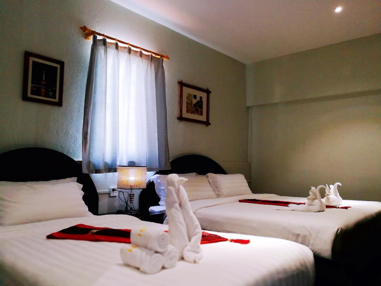 Central Vienna Hostel Vientiane Esterno foto